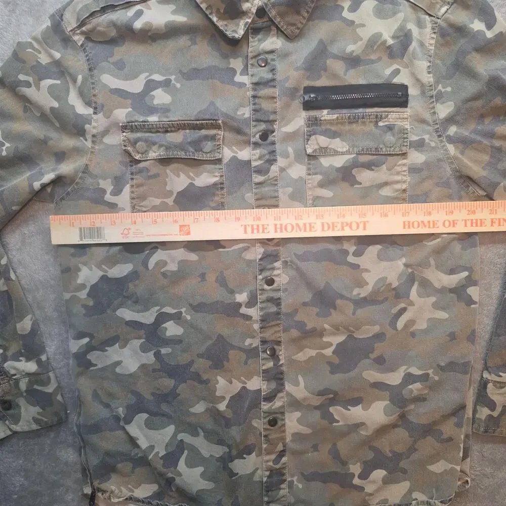 Carbon Button Up Shirt Mens M Green Camo Twill Long Sleeve Zip Pocket Military